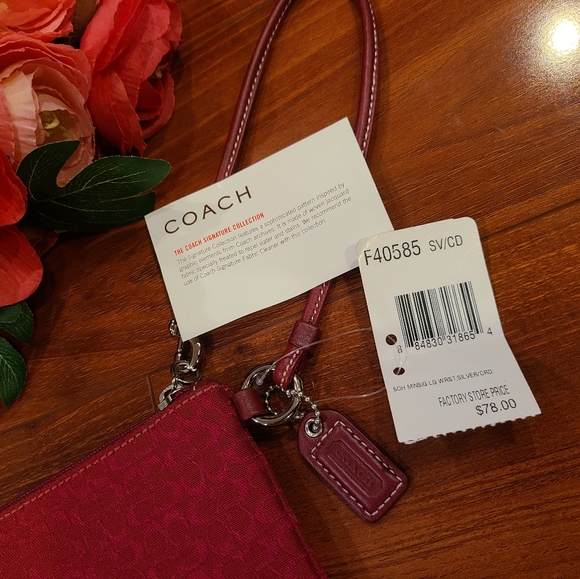 Coach Red Signature Collection Wristlet - Picture 6 of 6